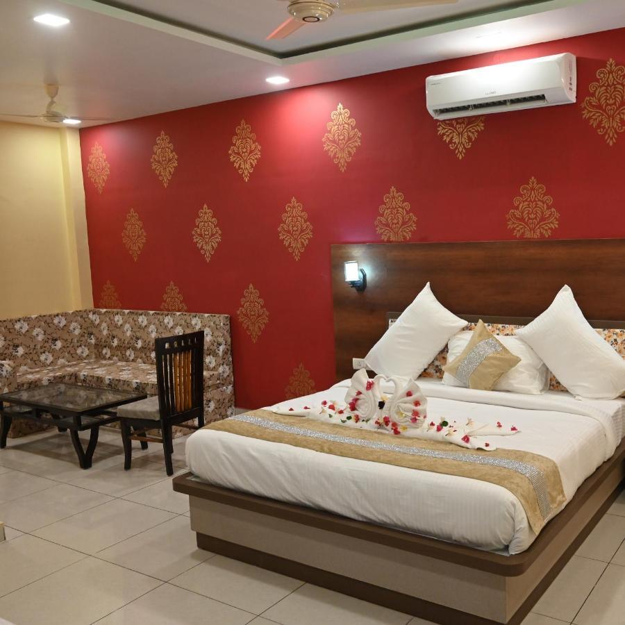 Hotel Bhairav Niwas ビーカーネール エクステリア 写真